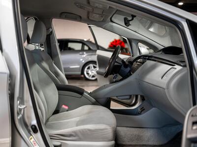 2011 Toyota Prius Three   - Photo 26 - Peoria, IL 61615