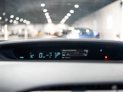 2011 Toyota Prius Three   - Photo 29 - Peoria, IL 61615