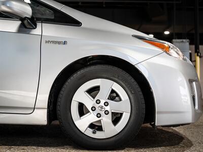 2011 Toyota Prius Three   - Photo 17 - Peoria, IL 61615