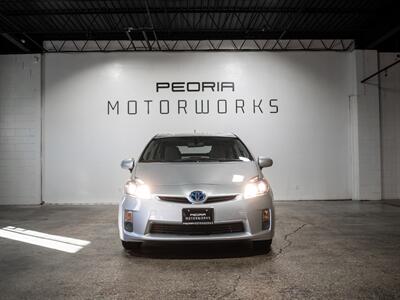2011 Toyota Prius Three   - Photo 2 - Peoria, IL 61615