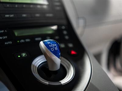 2011 Toyota Prius Three   - Photo 30 - Peoria, IL 61615