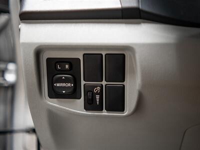 2011 Toyota Prius Three   - Photo 40 - Peoria, IL 61615