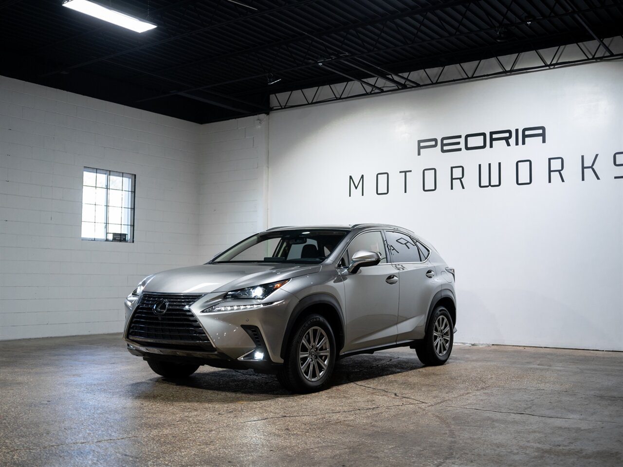 2020 Lexus NX 300 - Photo 4 - Peoria, IL 61615