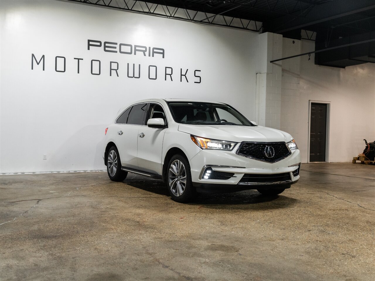 2018 Acura MDX w/Tech - Photo 2 - Peoria, IL 61615