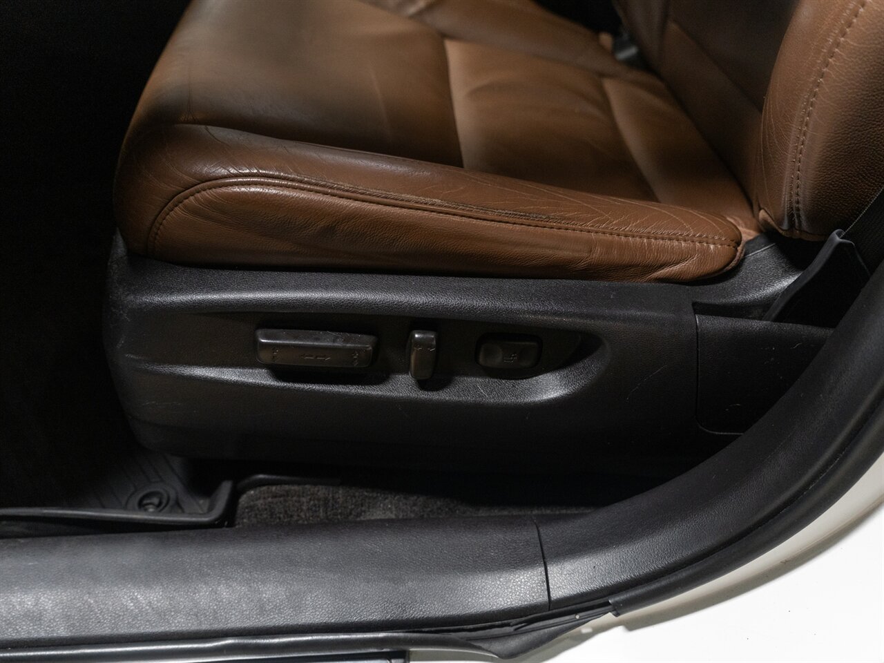 2018 Acura MDX w/Tech - Photo 20 - Peoria, IL 61615