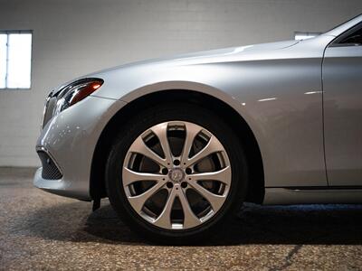 2017 Mercedes-Benz E 300 - Photo 13 - Peoria, IL 61615