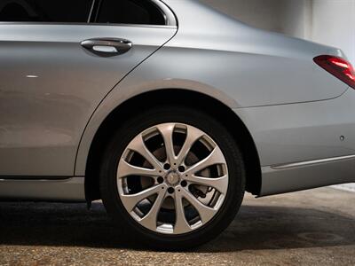 2017 Mercedes-Benz E 300 - Photo 14 - Peoria, IL 61615