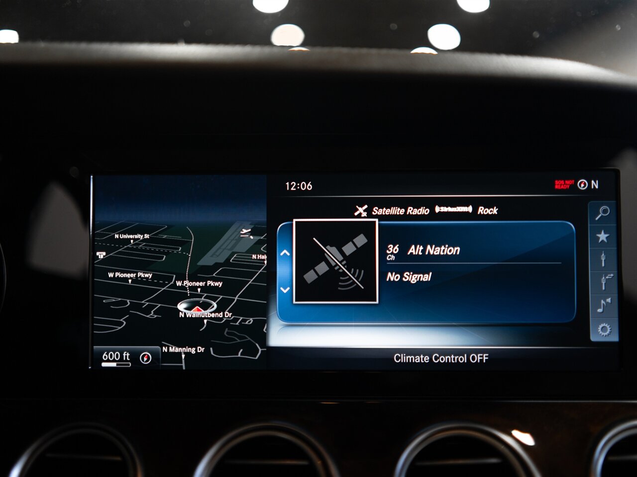 2017 Mercedes-Benz E 300 - Photo 27 - Peoria, IL 61615