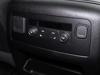2019 GMC Yukon SLT - Photo 29 - Peoria, IL 61615