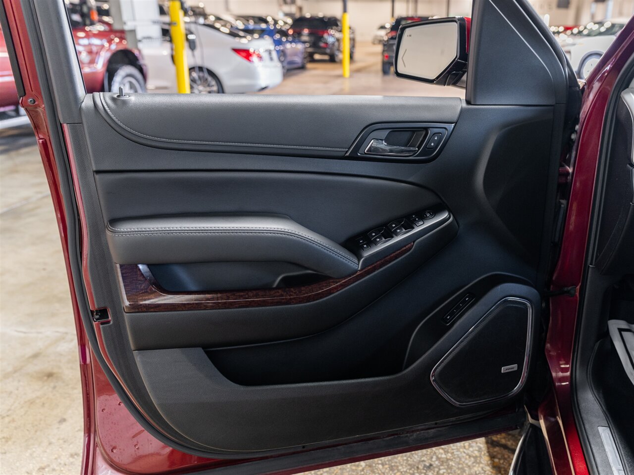2019 GMC Yukon SLT - Photo 26 - Peoria, IL 61615