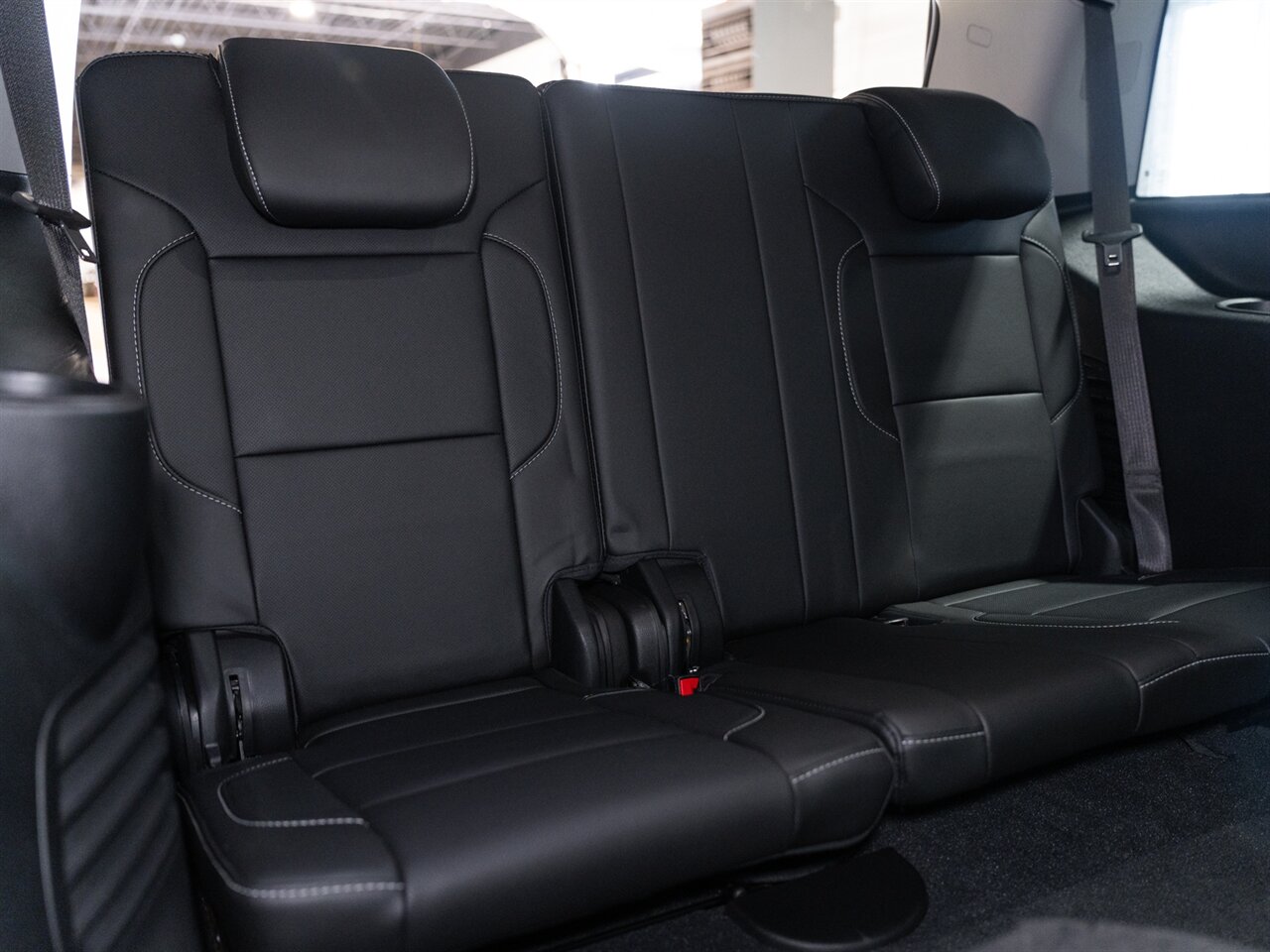2019 GMC Yukon SLT - Photo 23 - Peoria, IL 61615