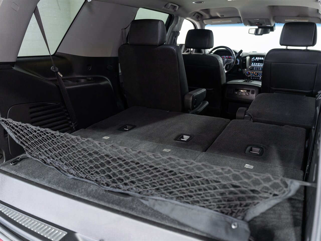 2019 GMC Yukon SLT - Photo 8 - Peoria, IL 61615