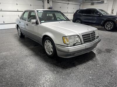 1994 Mercedes-Benz E 500   - Photo 6 - Peoria, IL 61615