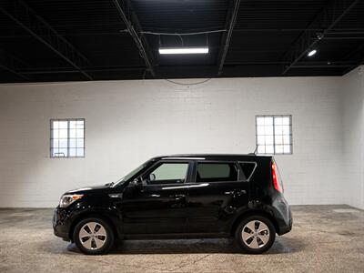 2014 Kia Soul   - Photo 7 - Peoria, IL 61615