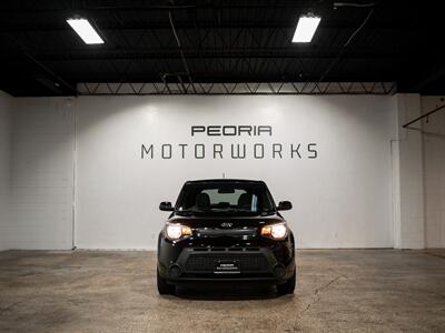 2014 Kia Soul   - Photo 2 - Peoria, IL 61615