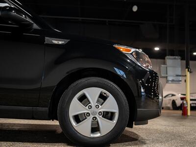 2014 Kia Soul   - Photo 13 - Peoria, IL 61615