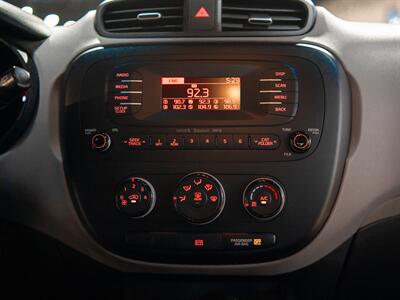 2014 Kia Soul   - Photo 27 - Peoria, IL 61615