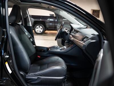 2012 Lexus CT 200h   - Photo 29 - Peoria, IL 61615