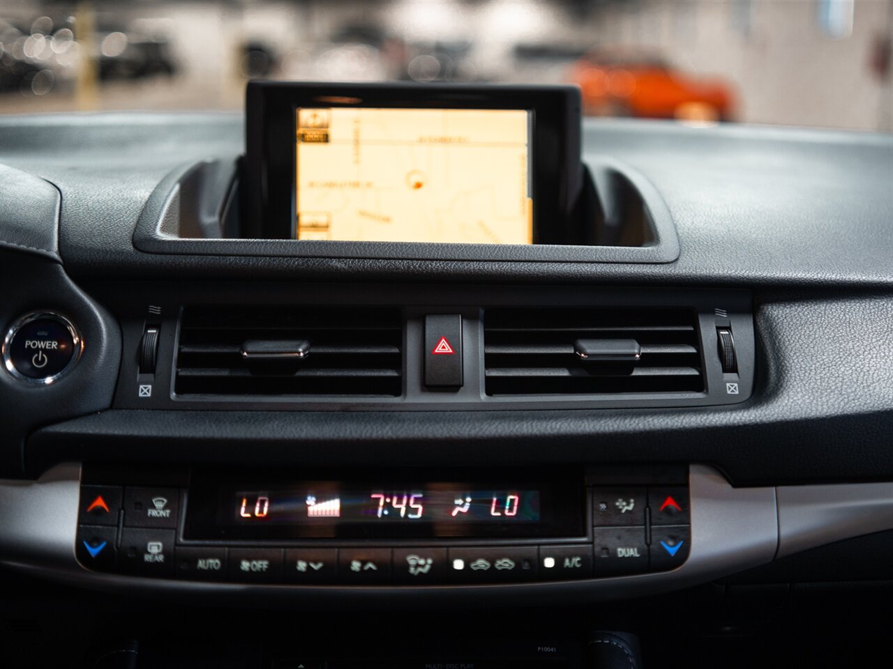 2012 Lexus CT 200h   - Photo 25 - Peoria, IL 61615