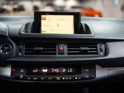 2012 Lexus CT 200h   - Photo 25 - Peoria, IL 61615