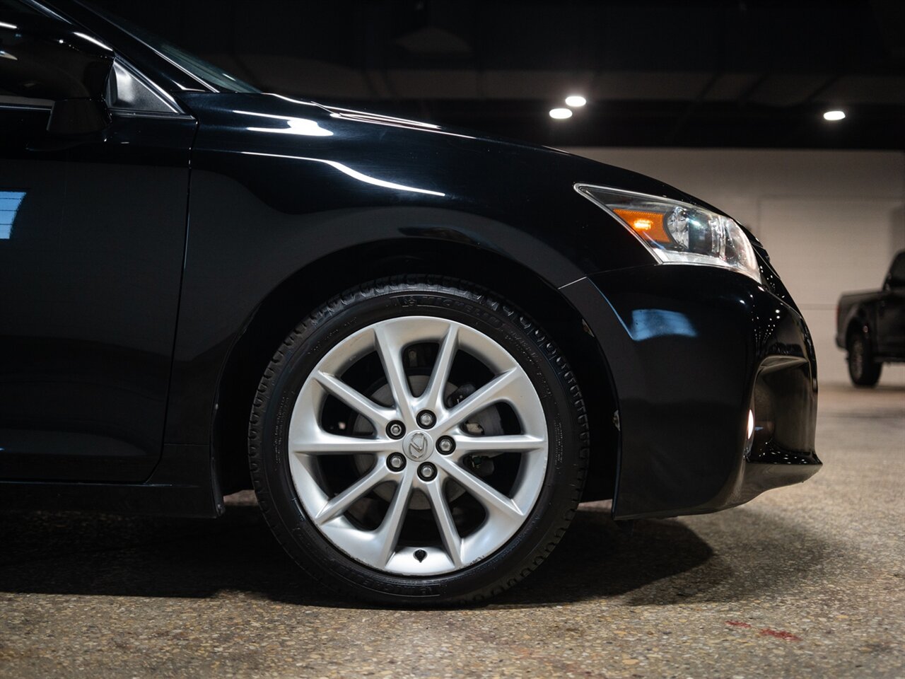 2012 Lexus CT 200h   - Photo 15 - Peoria, IL 61615