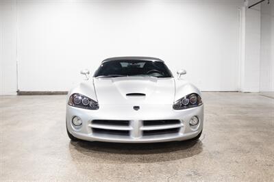 2004 Dodge Viper SRT-10   - Photo 2 - Peoria, IL 61615