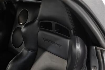 2004 Dodge Viper SRT-10   - Photo 21 - Peoria, IL 61615