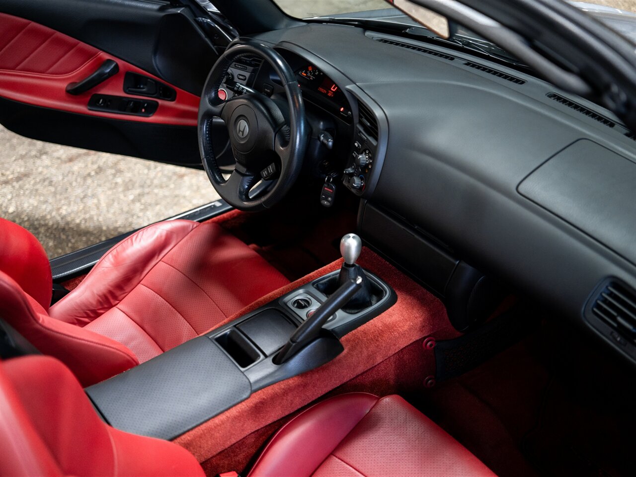2001 Honda S2000 - Photo 40 - Peoria, IL 61615