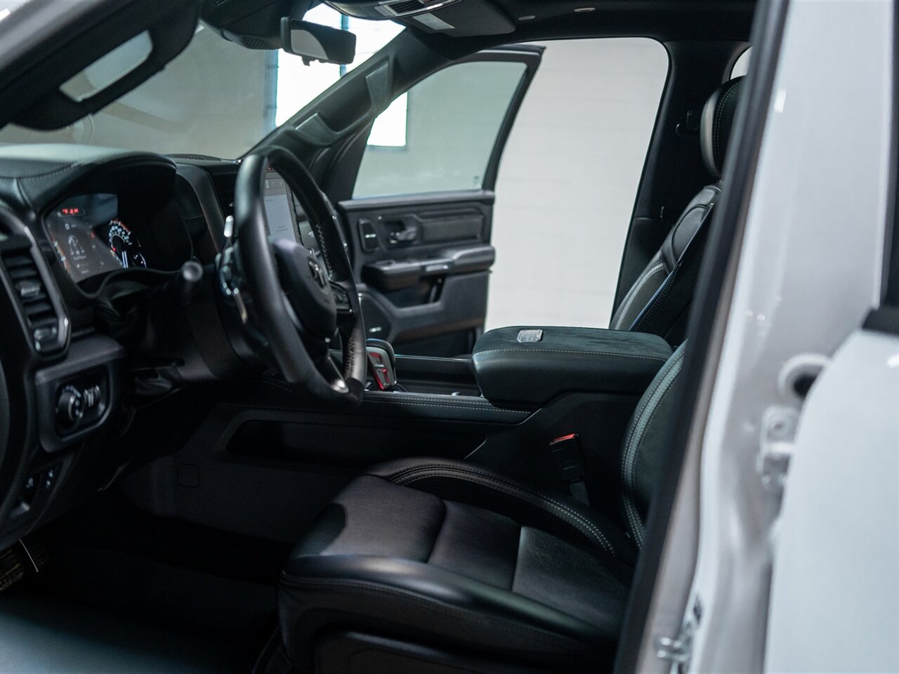 2022 RAM 1500 TRX - Photo 25 - Peoria, IL 61615