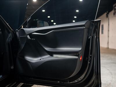 2020 Tesla Model S Performance - Photo 34 - Peoria, IL 61615
