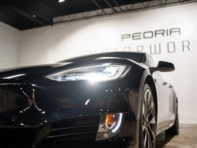 2020 Tesla Model S Performance - Photo 8 - Peoria, IL 61615