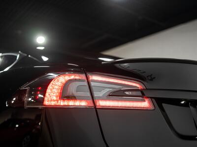2020 Tesla Model S Performance - Photo 12 - Peoria, IL 61615