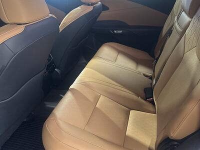 2024 Lexus RX 350 Premium+ - Photo 3 - Peoria, IL 61615