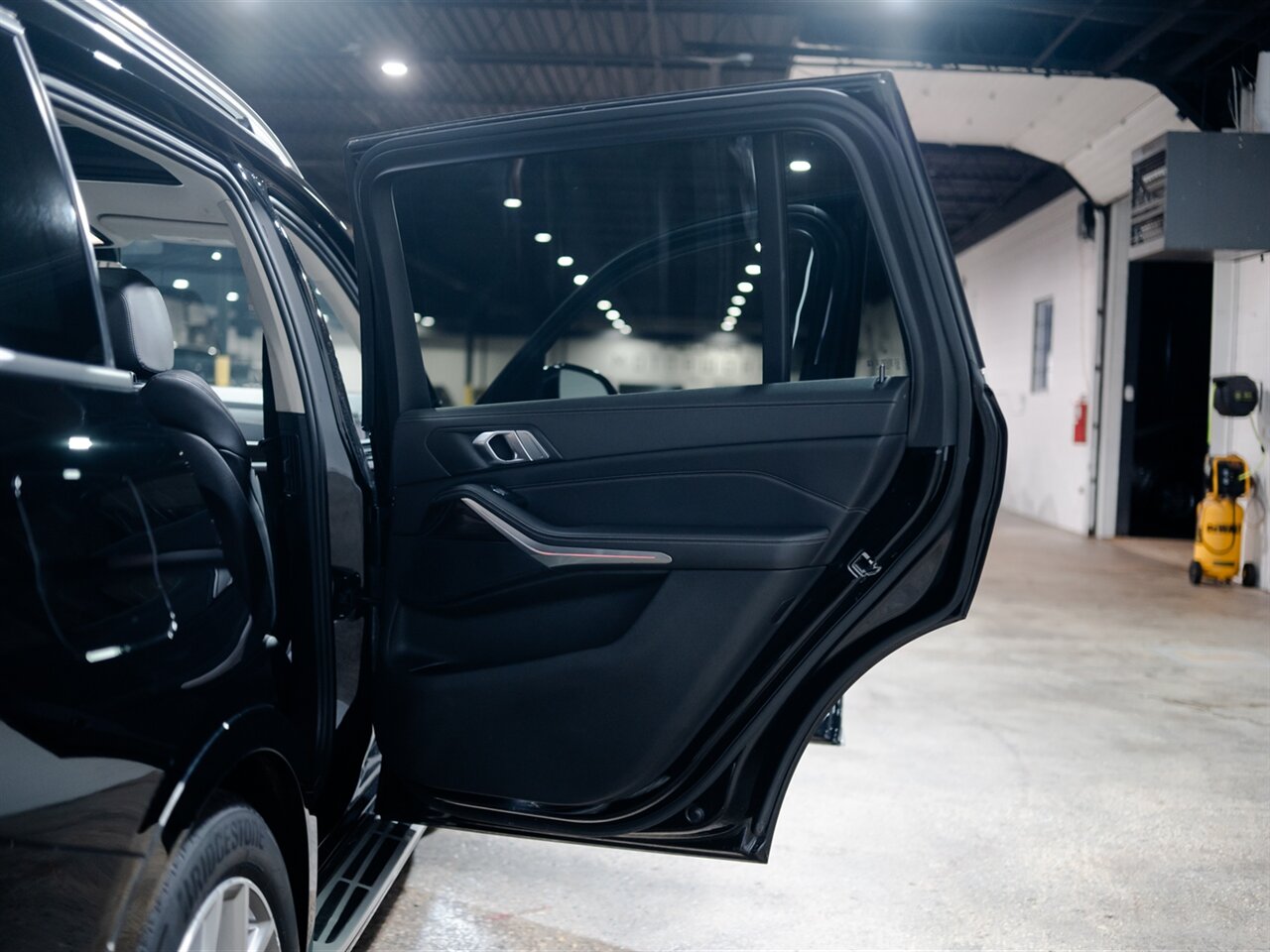 2020 BMW X7 xDrive40i   - Photo 43 - Peoria, IL 61615