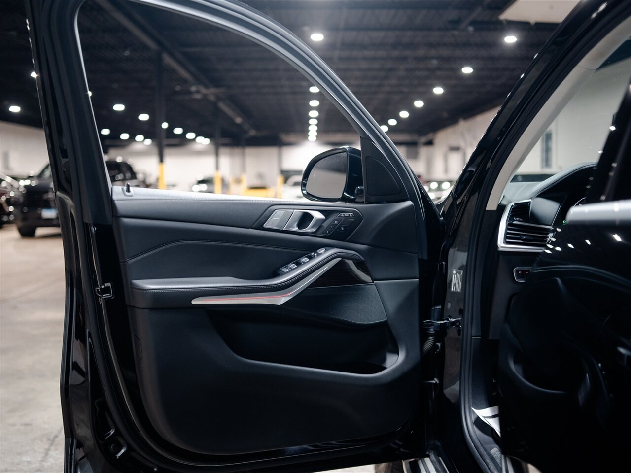 2020 BMW X7 xDrive40i   - Photo 42 - Peoria, IL 61615
