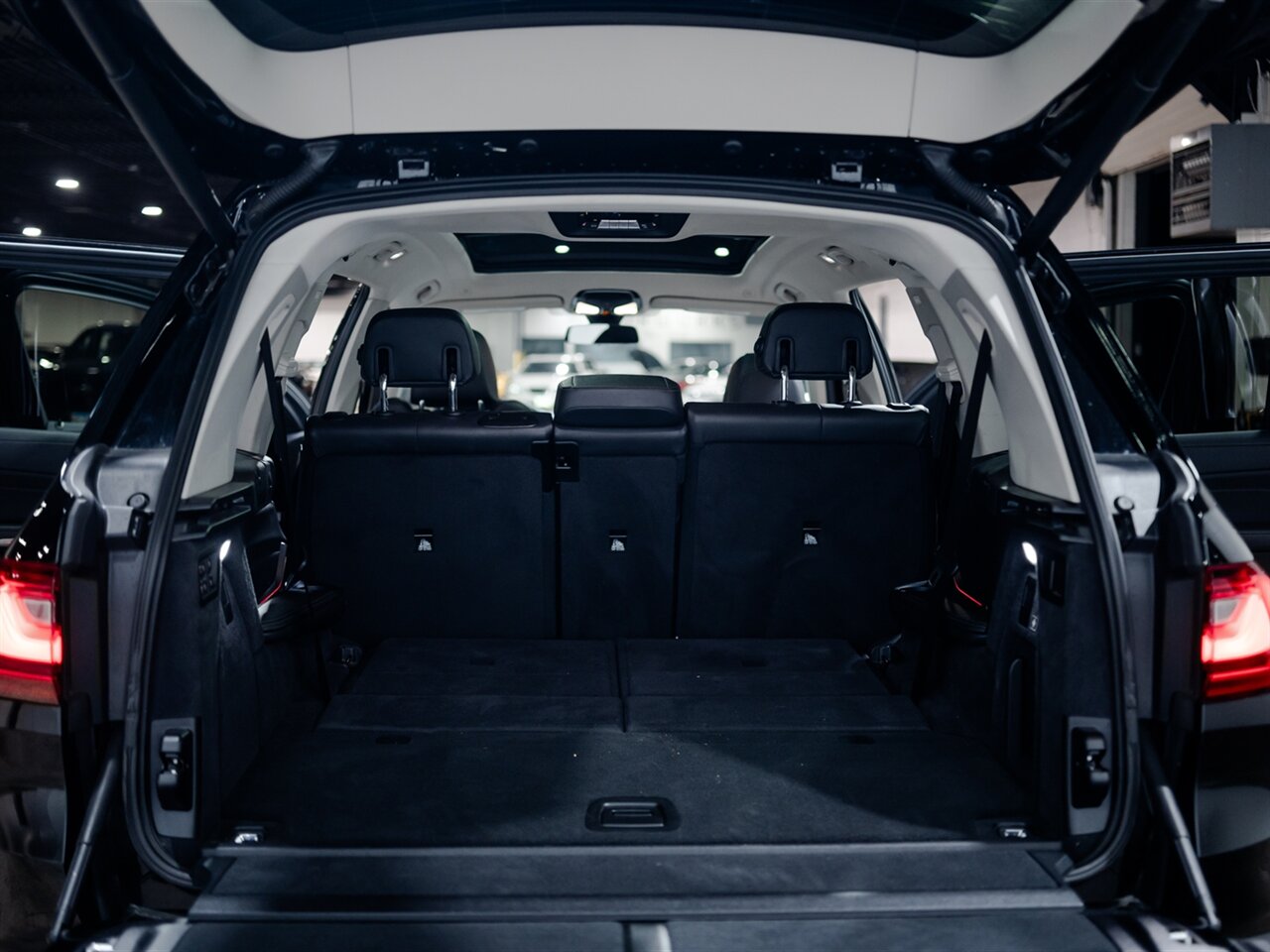 2020 BMW X7 xDrive40i   - Photo 18 - Peoria, IL 61615
