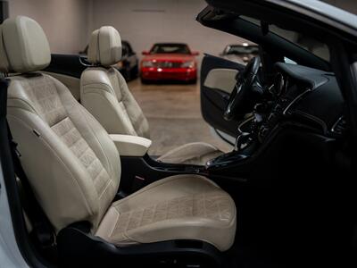 2016 Buick Cascada Premium - Photo 26 - Peoria, IL 61615