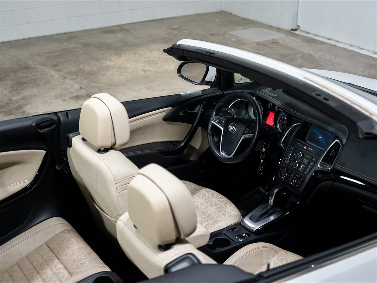 2016 Buick Cascada Premium - Photo 27 - Peoria, IL 61615