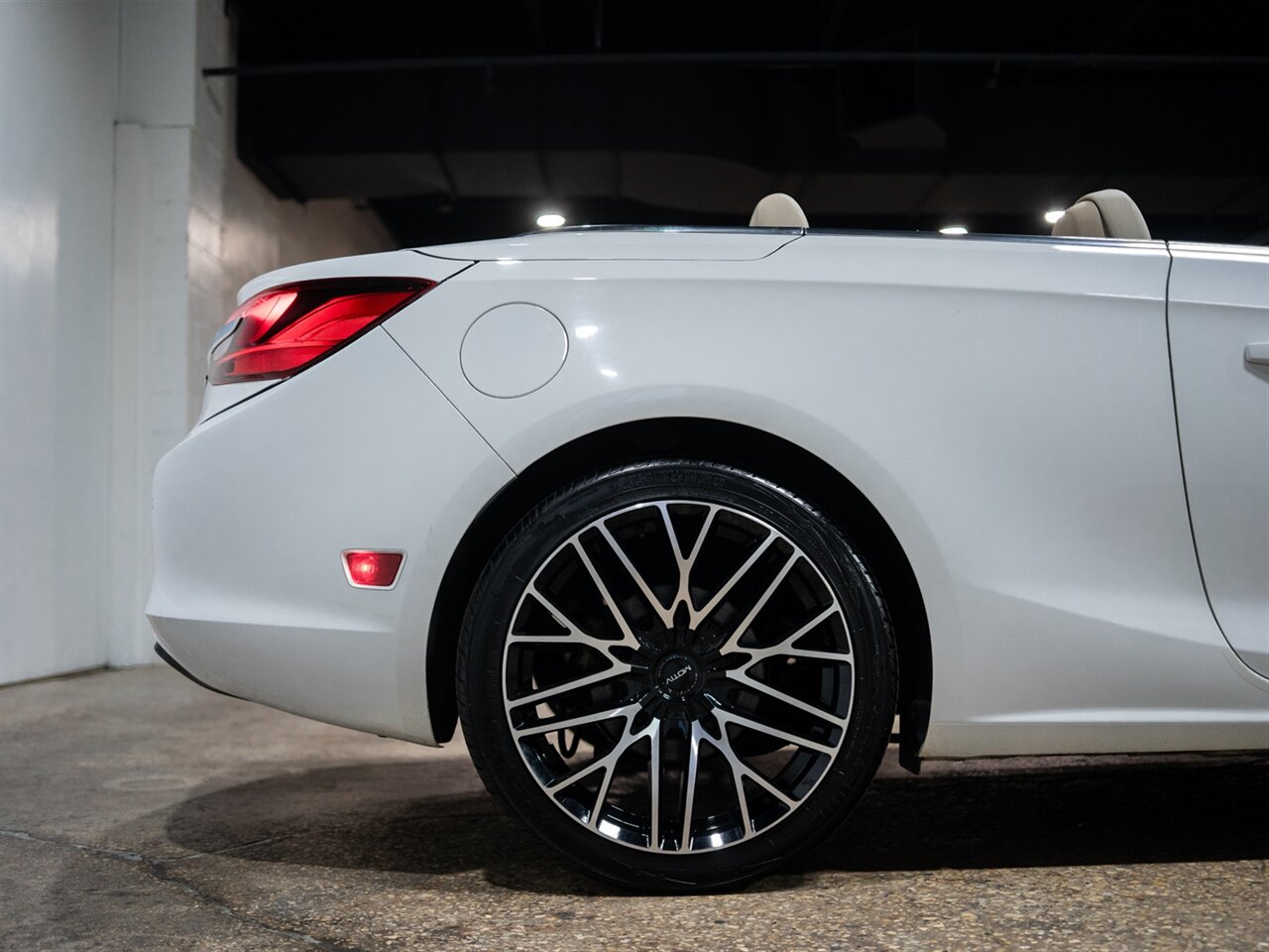 2016 Buick Cascada Premium - Photo 14 - Peoria, IL 61615
