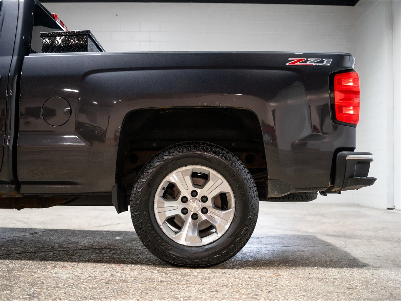 2014 Chevrolet Silverado 1500 LT Z71 - Photo 11 - Peoria, IL 61615