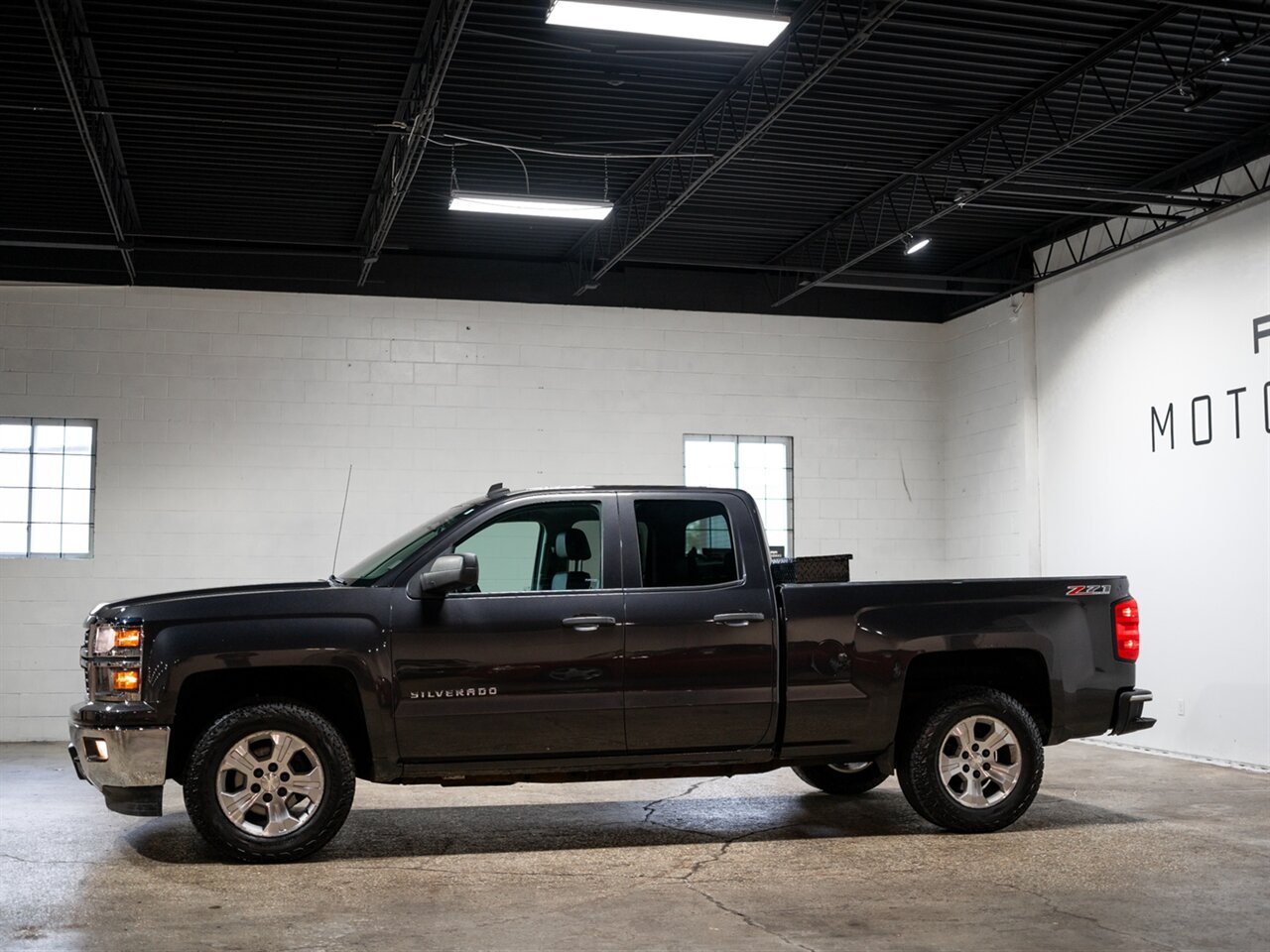 2014 Chevrolet Silverado 1500 LT Z71 - Photo 9 - Peoria, IL 61615