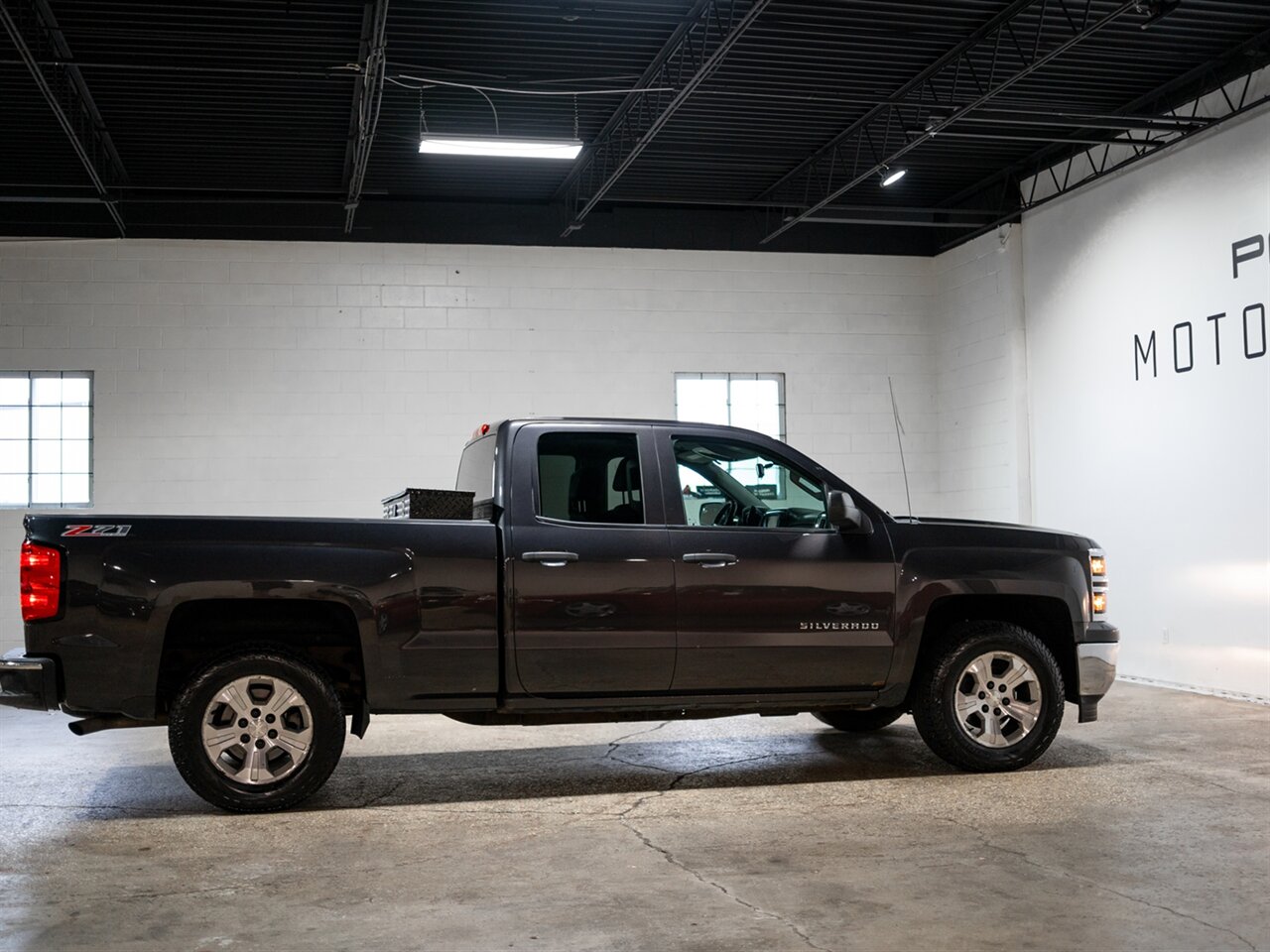 2014 Chevrolet Silverado 1500 LT Z71 - Photo 8 - Peoria, IL 61615