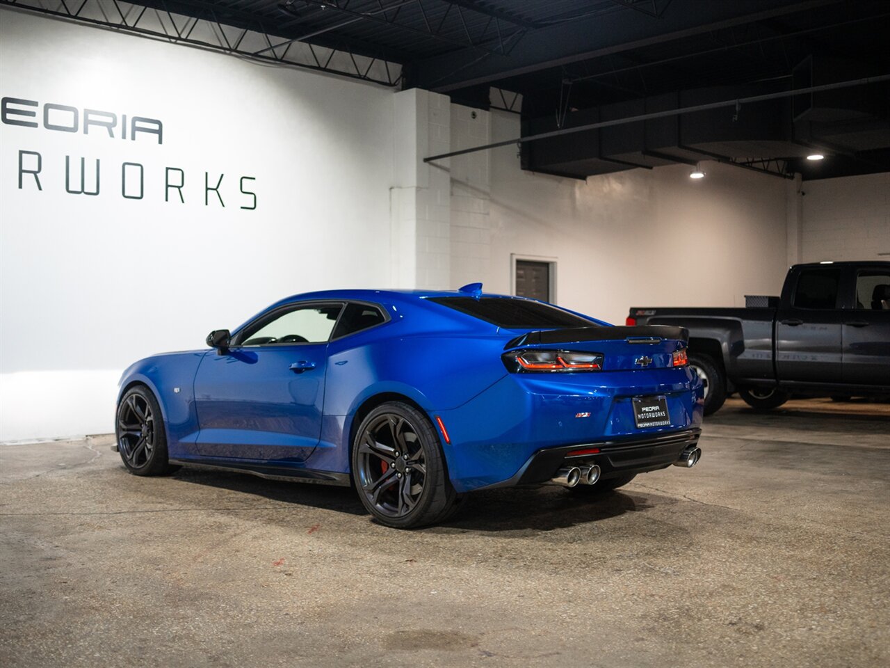 2018 Chevrolet Camaro SS - Photo 8 - Peoria, IL 61615