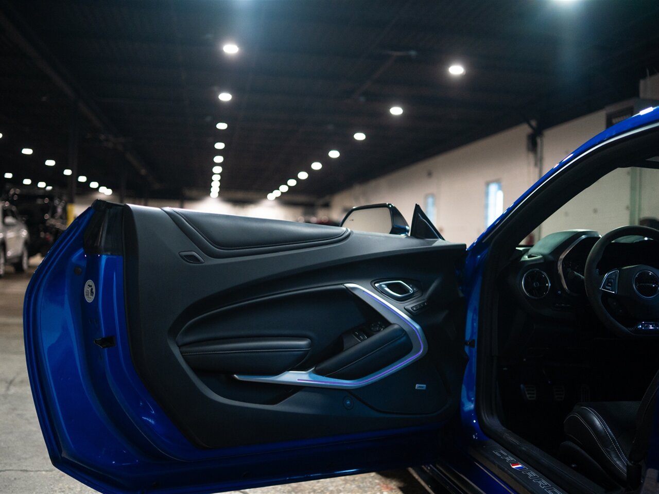 2018 Chevrolet Camaro SS - Photo 28 - Peoria, IL 61615
