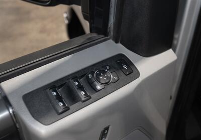 2019 Ford F-250 Super Duty XLT   - Photo 12 - Peoria, IL 61615