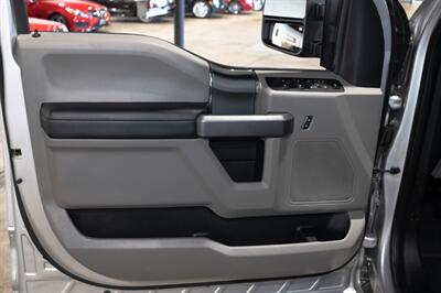 2019 Ford F-250 Super Duty XLT   - Photo 11 - Peoria, IL 61615