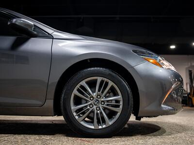 2017 Toyota Camry SE   - Photo 10 - Peoria, IL 61615