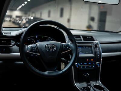 2017 Toyota Camry SE   - Photo 18 - Peoria, IL 61615
