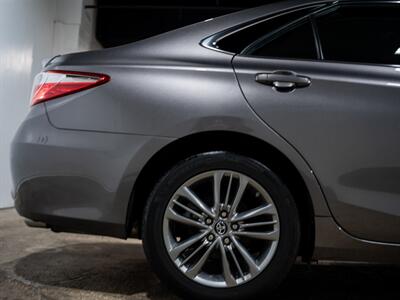 2017 Toyota Camry SE   - Photo 9 - Peoria, IL 61615