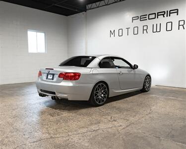 2013 BMW 3 Series 335is   - Photo 10 - Peoria, IL 61615